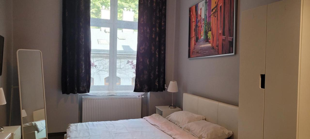 Tlc Apartments Cracow Krakau Buitenkant foto